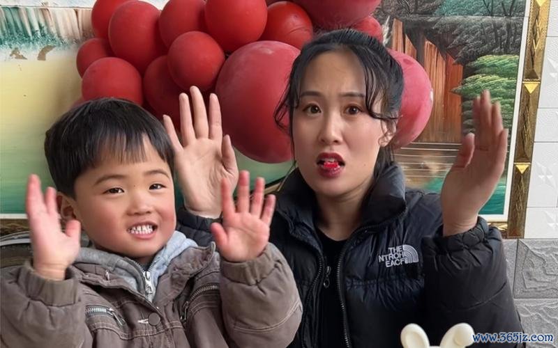 两个小淘气最全游戏攻略解说_两个小淘气最新游戏技巧通关 两个小淘气最全游戏攻略解说_两个小淘气最新游戏技巧通关