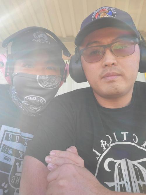 怪老头打飞碟游戏下载_怪老头打飞碟手游下载_怪老头打飞碟安卓苹果app