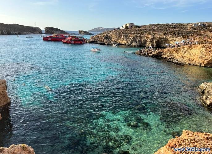 蓝洞最全游戏攻略解说_蓝洞最新游戏技巧通关