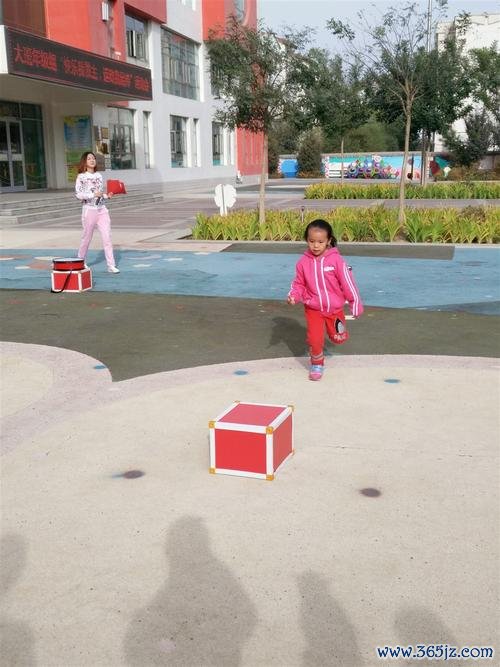 蓝朵朵最全游戏攻略解说_蓝朵朵最新游戏技巧通关